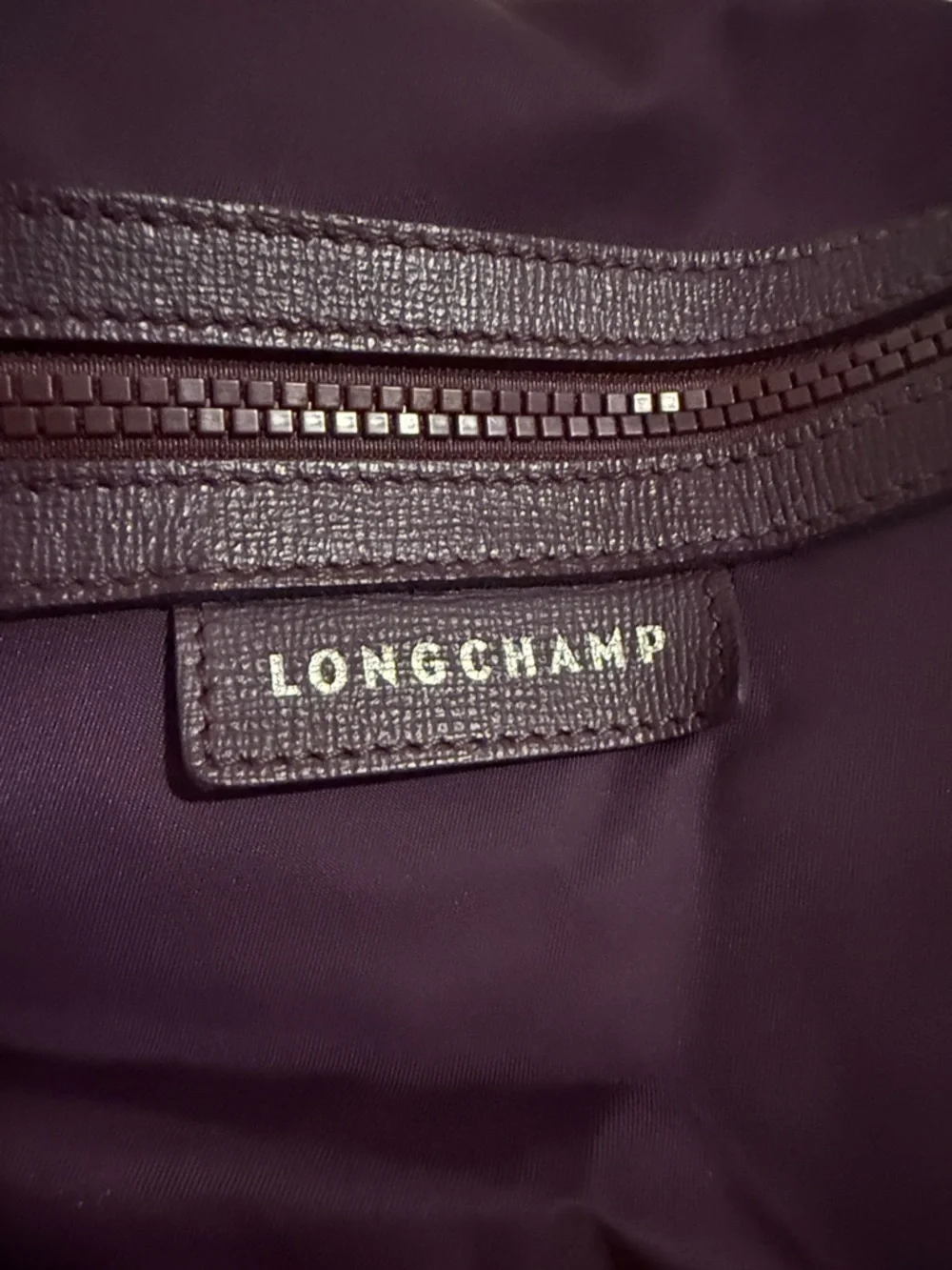 Longchamp Plum Le Pliage Neo Nylon Crossbody Handbag - Picture 2 of 8